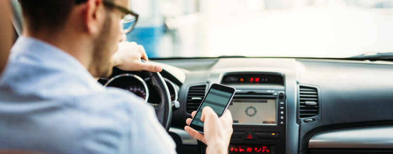 New Braunfels Distracted Driving Accidents Caused by Social Media